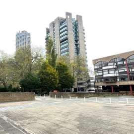 London: Slow Horses TV Series Guided Tour