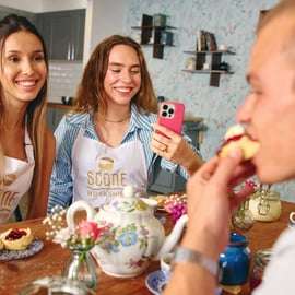 Londres: Workshop de chá e fabrico de scones tradicionais ingleses