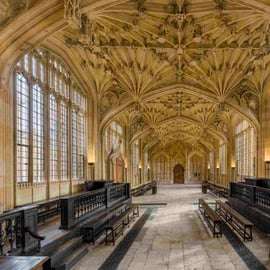Harry Potter Walking Tour of Oxford with New College