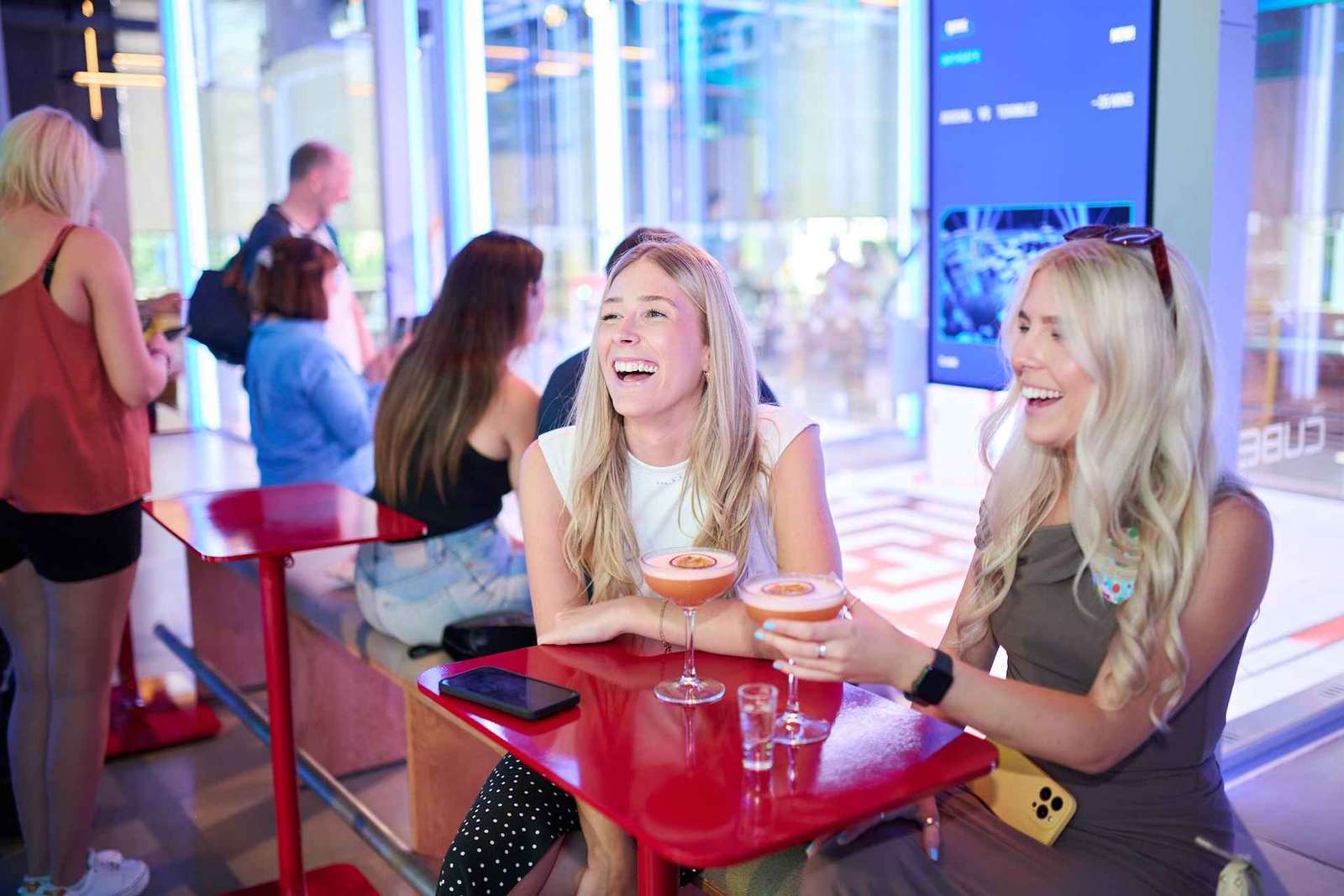 The Cube em Canary Wharf: jogos imersivos em dupla