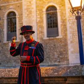 Londyn: Zwiedzanie Tower of London po godzinach i ceremonia wręczenia kluczy