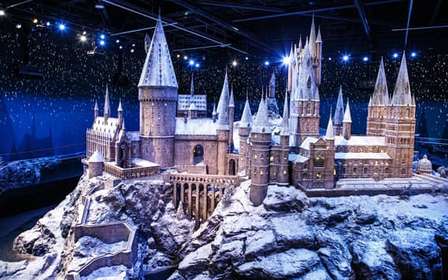 London: Warner Bros. Studio Tour and River Thames Cruise