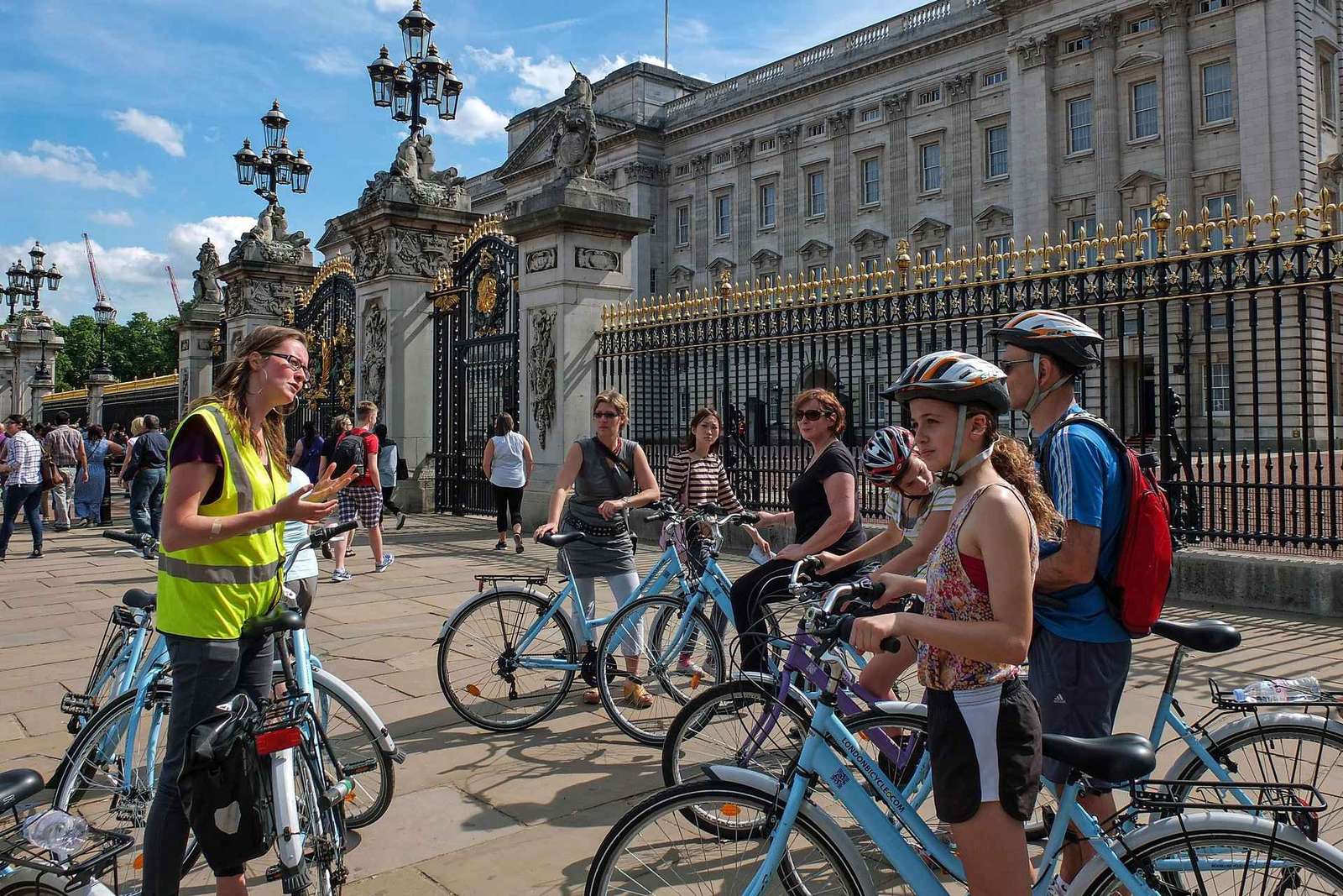 London: Private Gold Classic Tour by Bike or eBike
