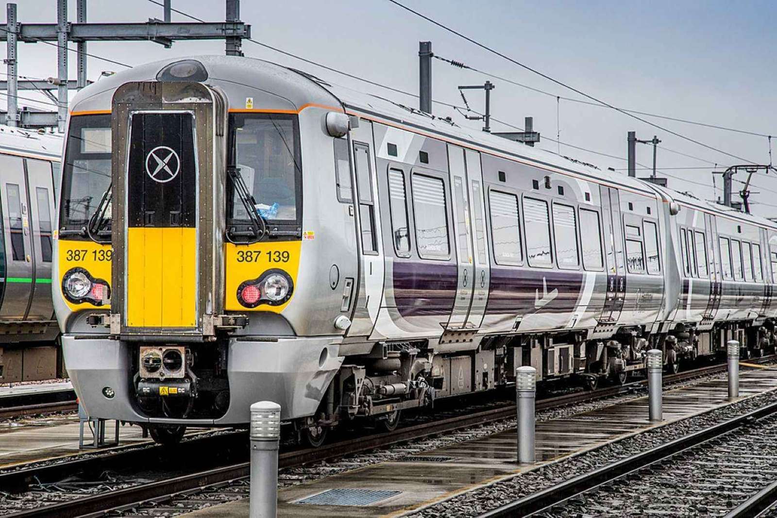 Heathrow Airport (LHR): Direct Train to/from Central London