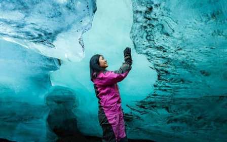 Reykjavík: Langjökull Glacier Snowmobile Tour with Ice Cave