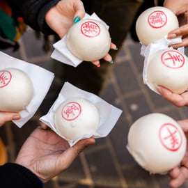 London's Best Bites: Soho & Chinatown Food Walking Tour