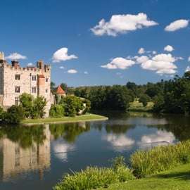 From London: Leeds Castle, Canterbury Cathedral & Dover