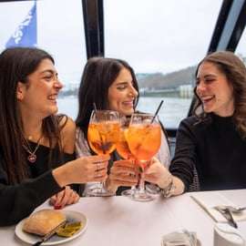 London: Lunch Cruise on the River Thames