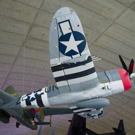 Excursão Particular de Avião Duxford IWM com Opção de Traslado do Hotel em Londres