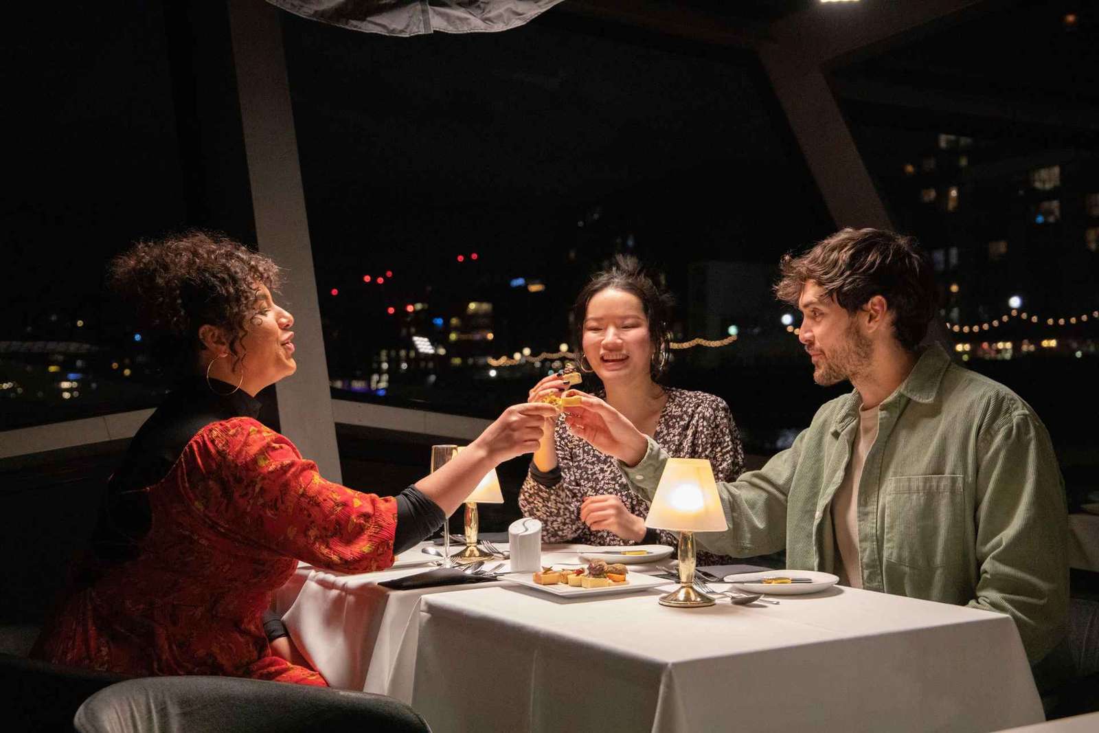 London: River Thames Dinner Cruise