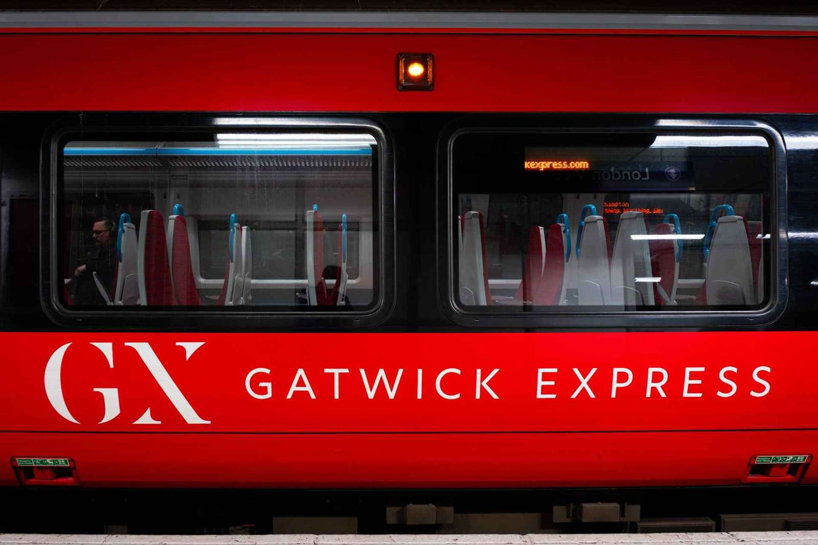 Gatwick Express Train: Non-Stop to London Victoria