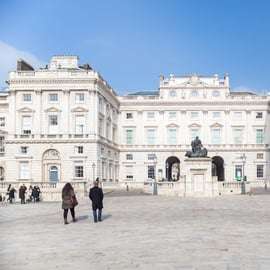 Londres: Entrada a la Galería Courtauld de Somerset House