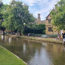 From London: Shakespeare's Stratford & Cotswolds Day Tour