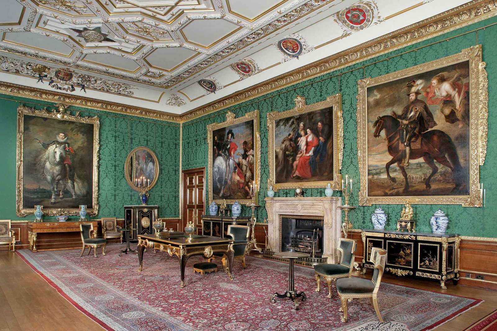 From London: Windsor Castle & Oxford Small Group Tour