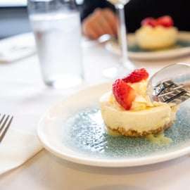London: Lunch Cruise on the River Thames