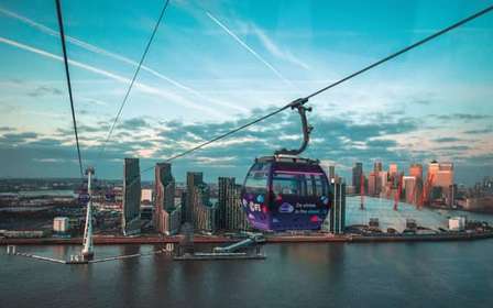 Londýn: Jednosměrná jízda lodí Uber Boat a lanovka London Cable Car