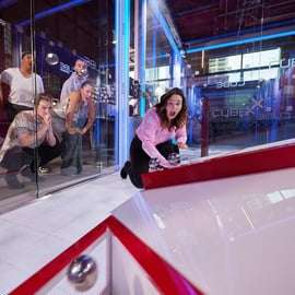 The Cube em Canary Wharf: jogos imersivos em dupla